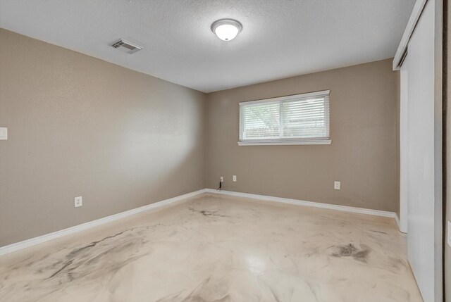 6105 Deer Run Dr, Angleton, TX 77515 - photo 21