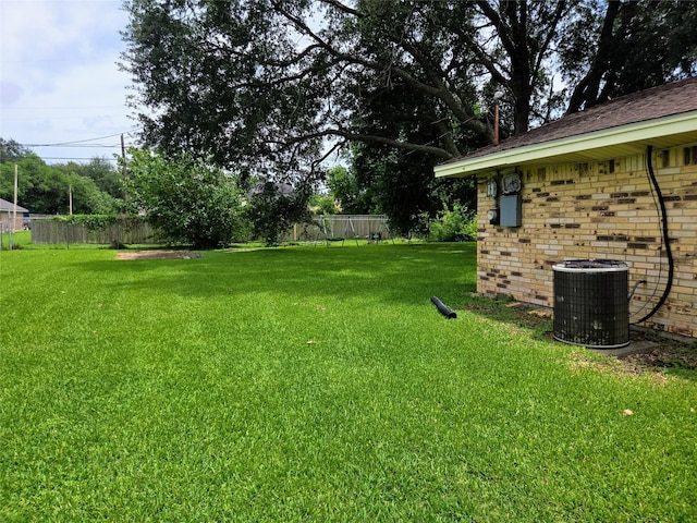 700 W 19th St, Port Arthur, TX 77640 - view of yard