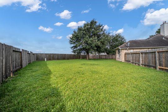 20607 Dademount Ct, Richmond, TX 77407 - view of fenced backyard