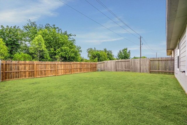 12717 Ermine St, Houston, TX 77047 - view of fenced backyard