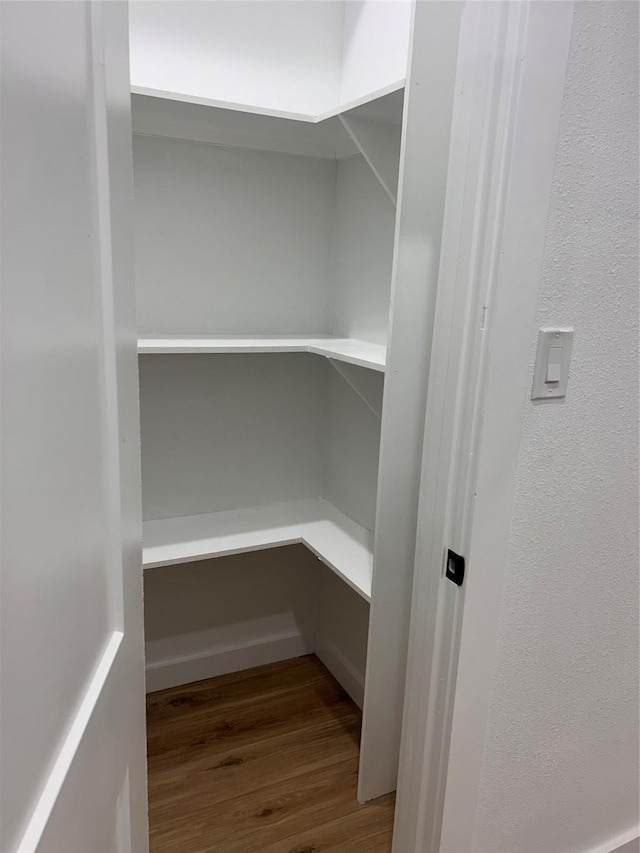 6206 Lyndhurst Dr, Houston, TX 77087 - view of pantry