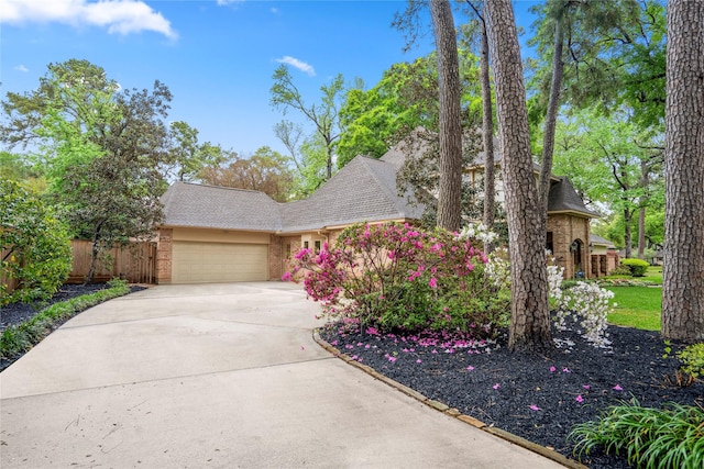 5610 Tatteridge Dr, Houston, TX 77069