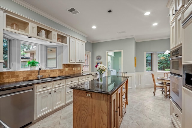 5610 Tatteridge Dr, Houston, TX 77069