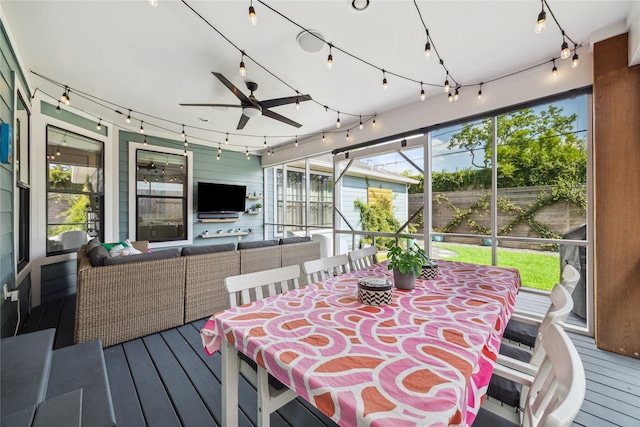 1014 E 25th St, Houston, TX 77009 - sunroom / solarium featuring a ceiling fan, outdoor lounge area, and healthy amount of natural light