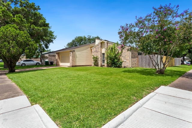 15902 Pryor Dr, Houston, TX 77489 - photo 1