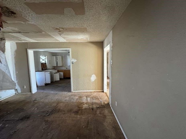 2014 Kokomo St, Plainview, TX 79072 - photo 9