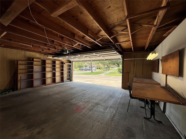 2372 Woodland Park Dr Unit 121, Houston, TX 77077 - view of garage