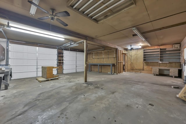 17230 Pioneer Trl, Conroe, TX 77302 - view of garage
