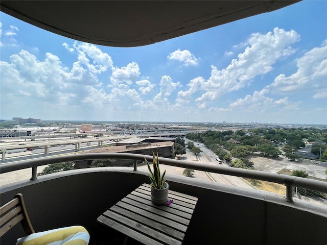 3525 Sage Rd Unit 1502, Houston, TX 77056 - balcony with a view of city