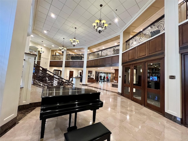 3525 Sage Rd Unit 1502, Houston, TX 77056 - common area featuring a high ceiling