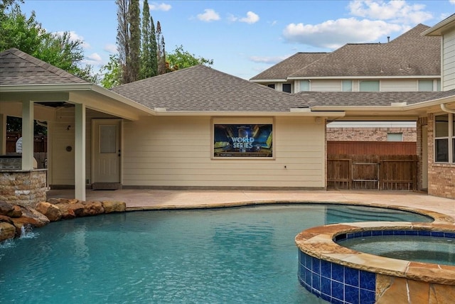 4303 Monarch Dr, Sugar Land, TX 77479 - photo 4