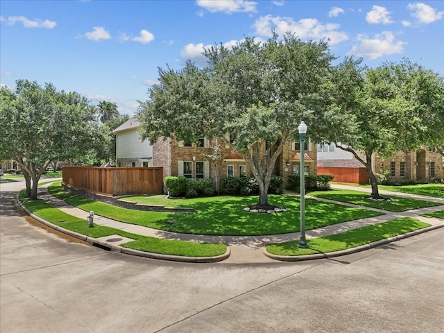 4303 Monarch Dr, Sugar Land, TX 77479 - photo 7