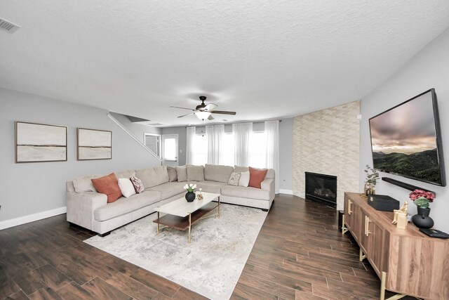 20919 Foxwood Glen Ln, Humble, TX 77338 - photo 5