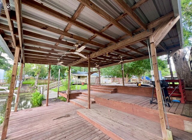 8998 Gladewood St, Willis, TX 77318