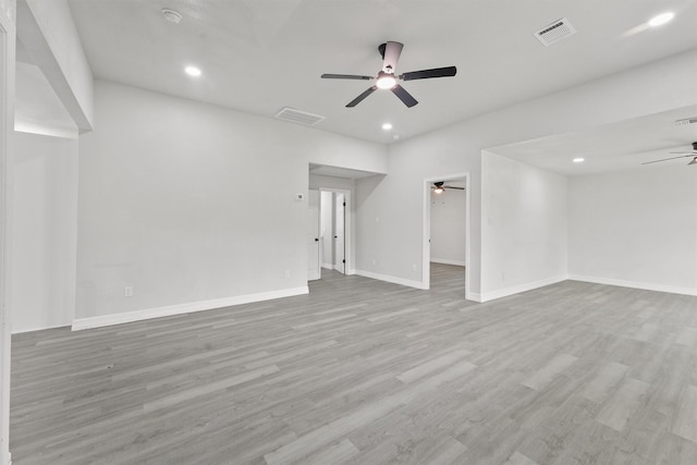 1615 Hiller St, Houston, TX 77015 - empty room with a ceiling fan, wood finished floors, recessed lighting, and a smoke detector