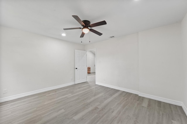 1615 Hiller St, Houston, TX 77015 - unfurnished room with light wood-type flooring, a ceiling fan, and recessed lighting
