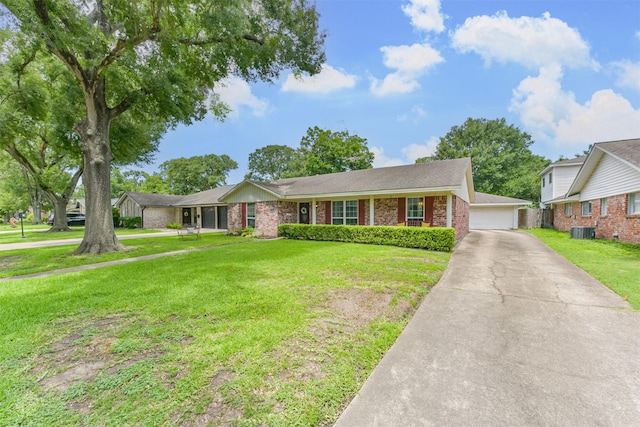 1721 Bowline Rd, Houston, TX 77062 - single story home featuring a front yard, brick siding, and a detached garage