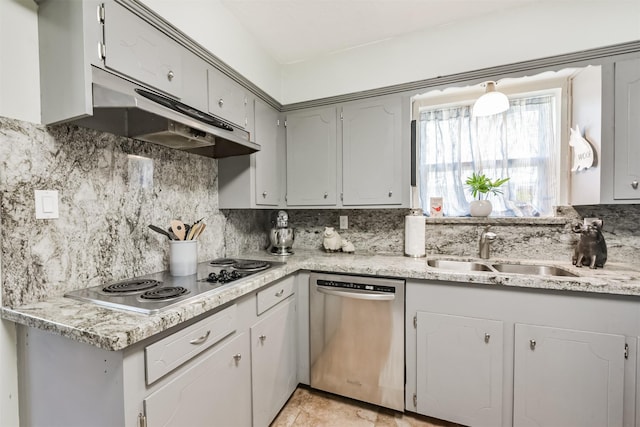 1721 Bowline Rd, Houston, TX 77062 - kitchen featuring appliances with stainless steel finishes, under cabinet range hood, and decorative backsplash