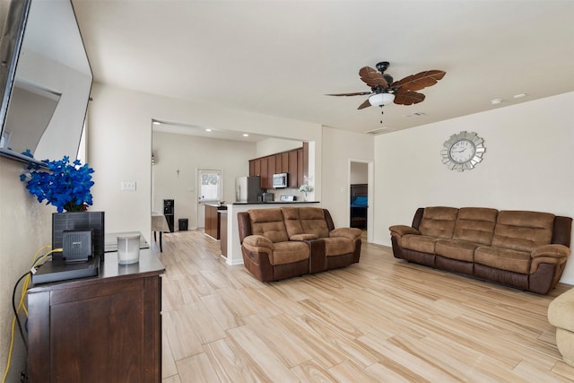9412 Savannah Holly Dr, Houston, TX 77075 - photo 6