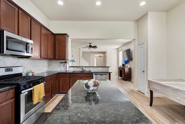 9412 Savannah Holly Dr, Houston, TX 77075 - photo 10