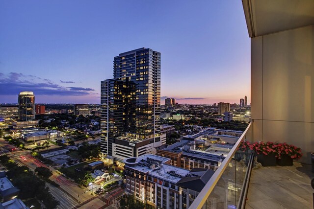 2727 Kirby Dr Unit 19F, Houston, TX 77098 - photo 19