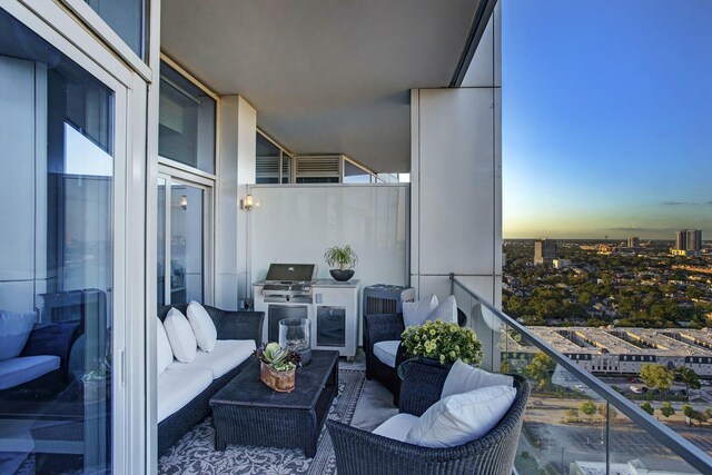2727 Kirby Dr Unit 19F, Houston, TX 77098 - photo 8