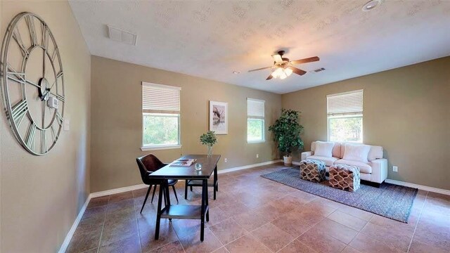 25091 Little John Cir, Hockley, TX 77447 - photo 7