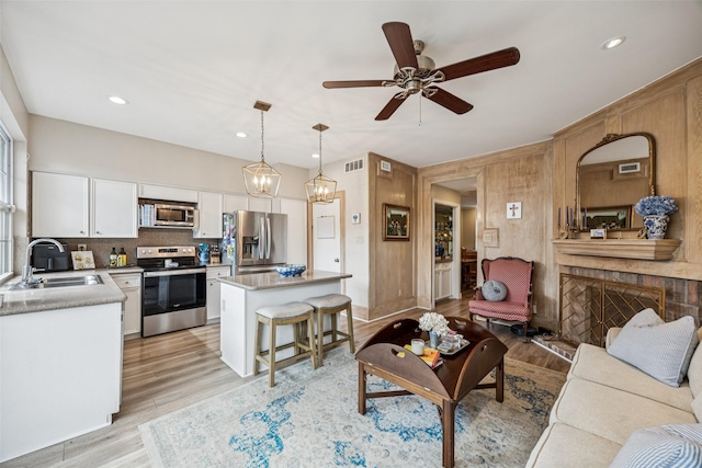 1223 Fountain View Dr Unit 124, Houston, TX 77057 - photo 5