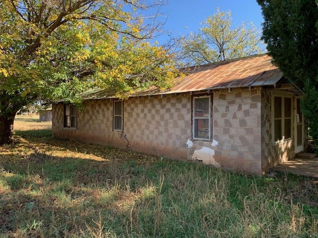 611 W Harris St, Spur, TX 79370 - photo 2