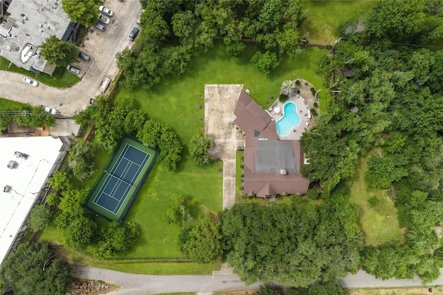 8220 Wateka Cir, Houston, TX 77074 - aerial view of a pool