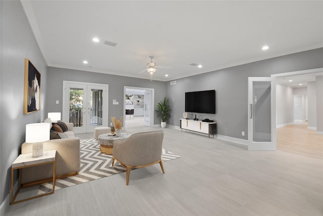 5110 Contour Pl, Houston, TX 77096 - living room featuring recessed lighting, ornamental molding, and ceiling fan
