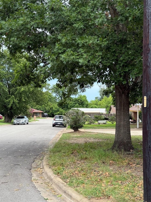 319 Johnson, Brenham, TX 77833