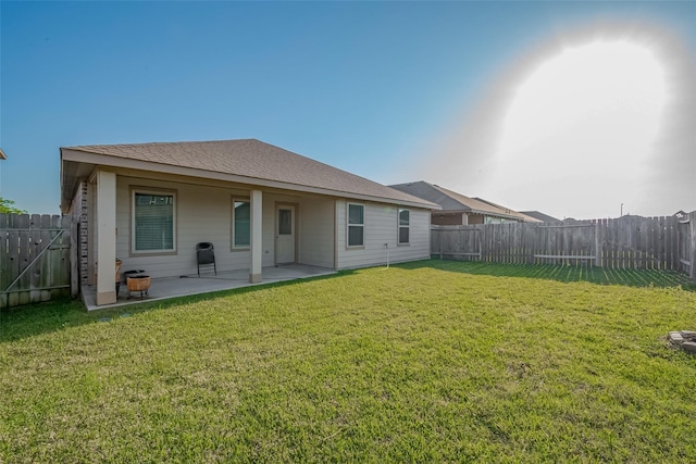 29626 Weber Way Ct, Katy, TX 77494 - back of property featuring a patio area and a fenced backyard