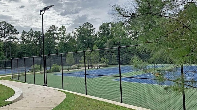 120 Lukewood Cir, Conroe, TX 77318 - view of tennis court
