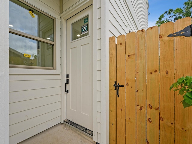 7420 Maxroy St, Houston, TX 77088 - entrance to property with a gate