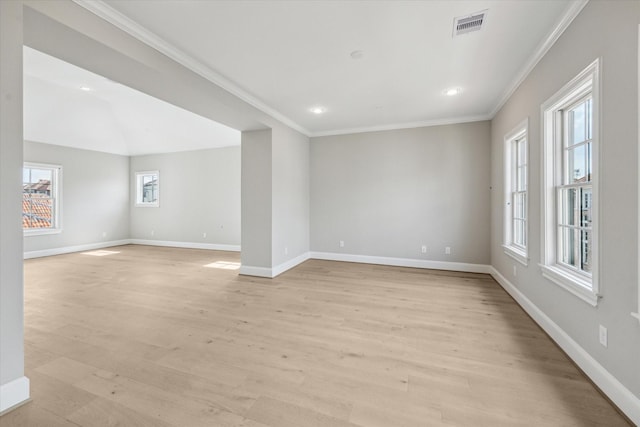 7515 Little Caprese Ln, Houston, TX 77055 - empty room with crown molding, light wood-style flooring, and recessed lighting