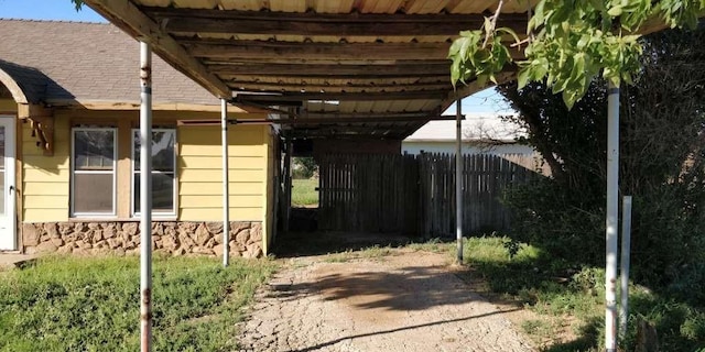 115 E Hallie St, Floydada, TX 79235 - view of patio / terrace