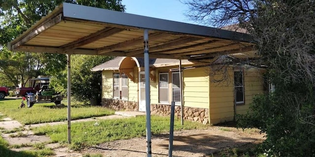 115 E Hallie St, Floydada, TX 79235 - view of home's community
