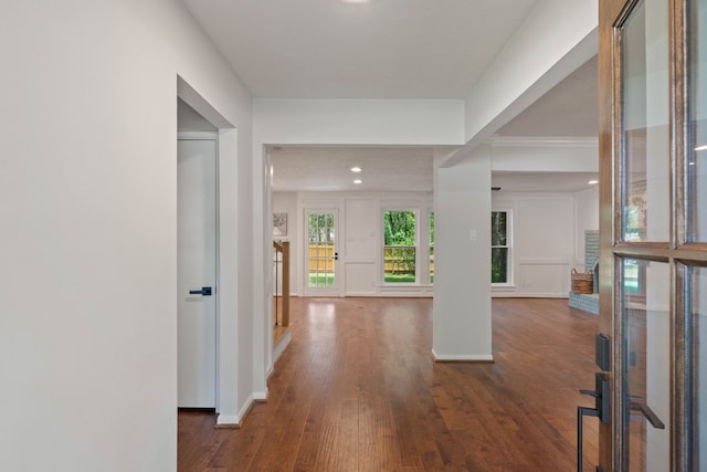 10813 Colony Wood Pl, The Woodlands, TX 77380 - entryway featuring dark wood-style flooring and recessed lighting