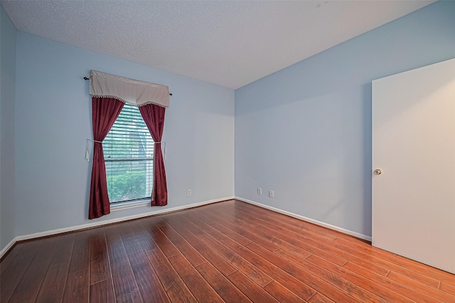 7900 N Stadium Dr Unit 123, Houston, TX 77030 - unfurnished room with wood finished floors and baseboards