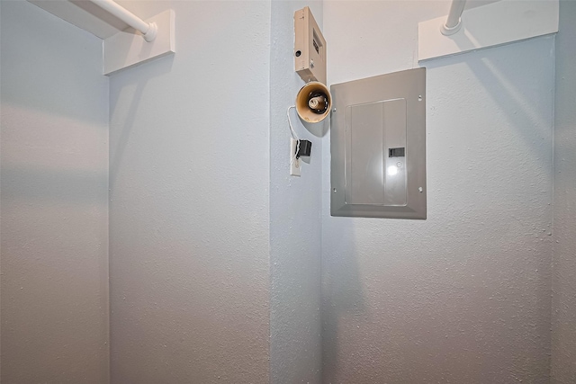 7900 N Stadium Dr Unit 123, Houston, TX 77030 - detailed view of electric panel