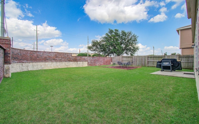21522 Amesbury Meadow Ln, Spring, TX 77379 - fenced backyard featuring a patio area