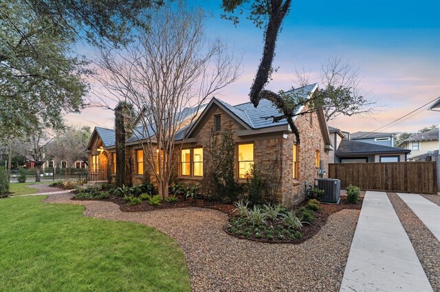 304 Bayland Ave, Houston, TX 77009 - photo 27