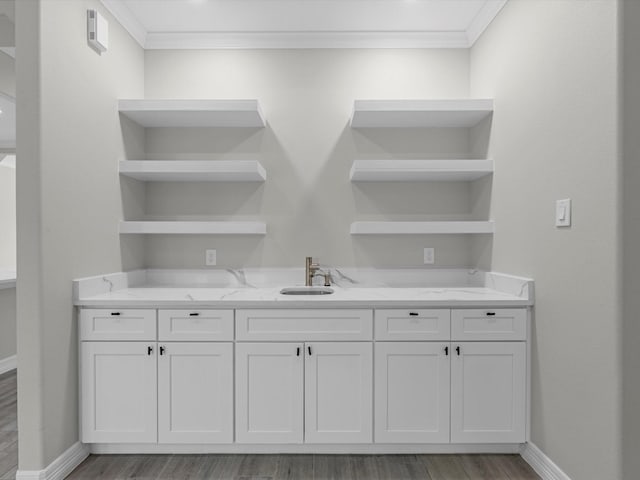 14606 Half Circle St, Splendora, TX 77372 - detailed view of ornamental molding and wood finished floors