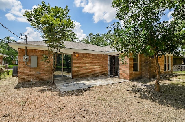 7522 Jackwood St, Houston, TX 77074 - photo 16