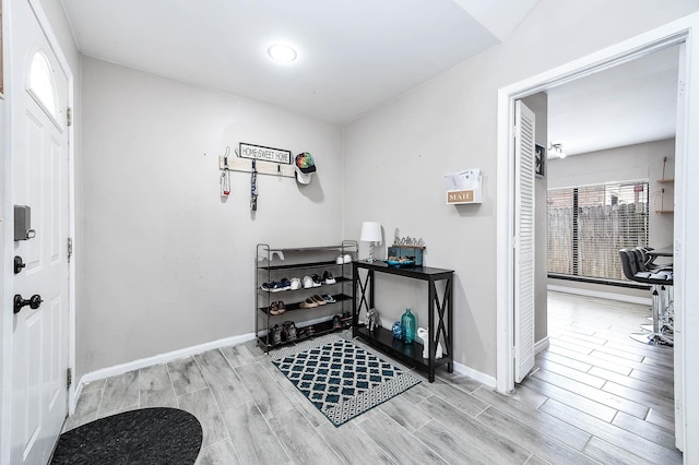 12710 Ashford Pine Dr, Houston, TX 77082 - entryway featuring wood tiled floors