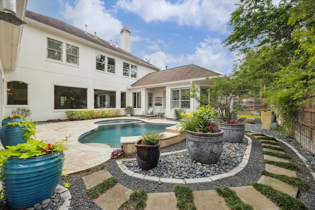 2 Burkhart Forest Ct, Spring Valley Village, TX 77055 - view of swimming pool featuring a patio area, a fenced backyard, and a pool with connected hot tub