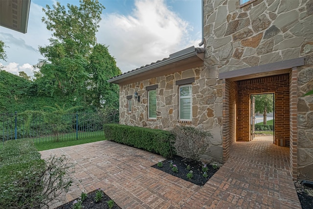 81 Gildwood Pl, The Woodlands, TX 77375 - photo 2