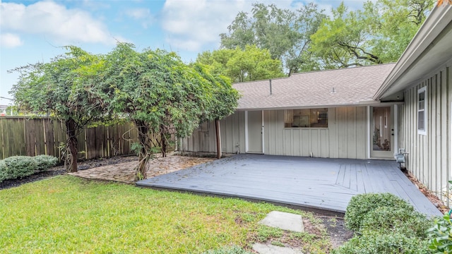 5541 Schumacher Ln, Houston, TX 77056 - fenced backyard featuring a deck