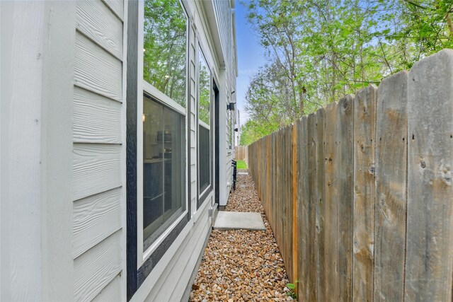 9902 Clark Rd Unit F, Houston, TX 77076 - view of home's exterior